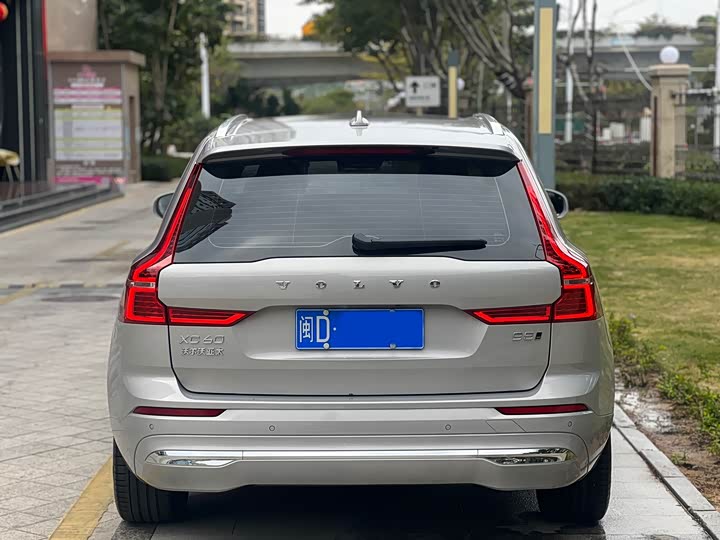 Фото 5 - Volvo XC60
