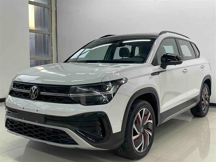 Фото 2 - Volkswagen Tharu