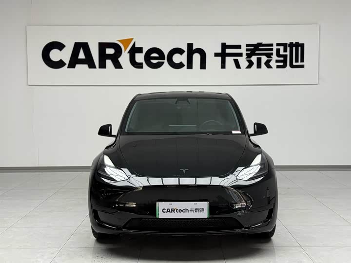 Фото 3 - Tesla Model Y