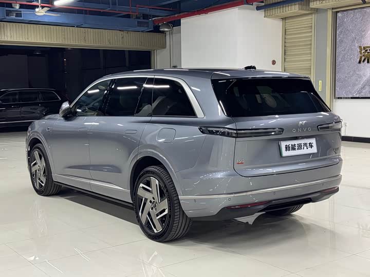 Фото 4 - Nio Onvo L90