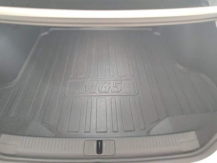 Фото 4 - MG Motor 5