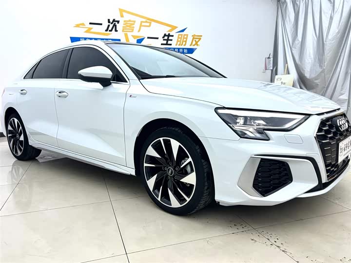 Фото 3 - Audi A3