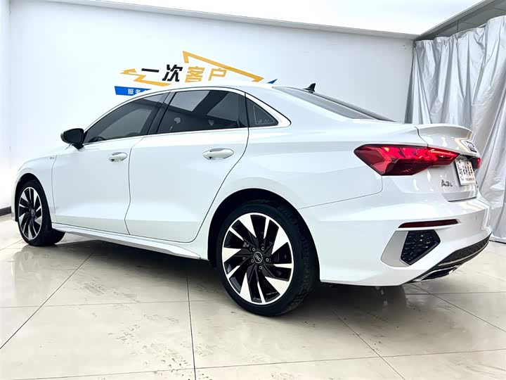 Фото 4 - Audi A3