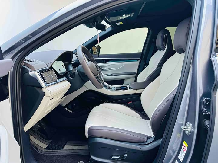 Фото 3 - BYD Song Plus Hybrid/EV