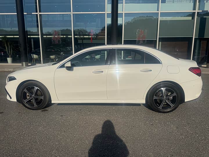 Фото 7 - Mercedes-Benz A-Class