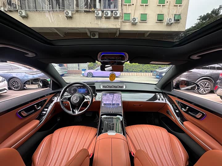 Фото 8 - Mercedes-Benz S-Class