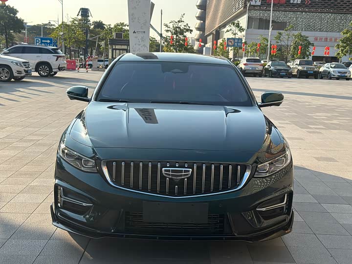 Фото 2 - Geely Preface