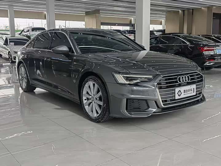 Фото 3 - Audi A6L