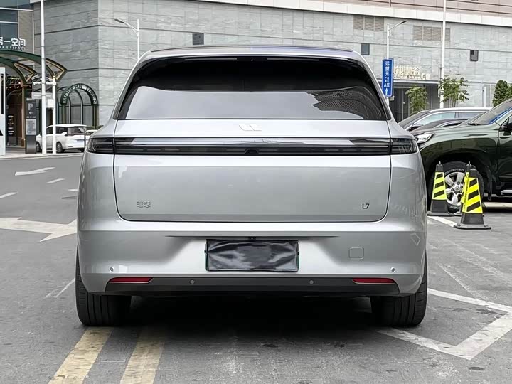 Фото 5 - LiXiang L7