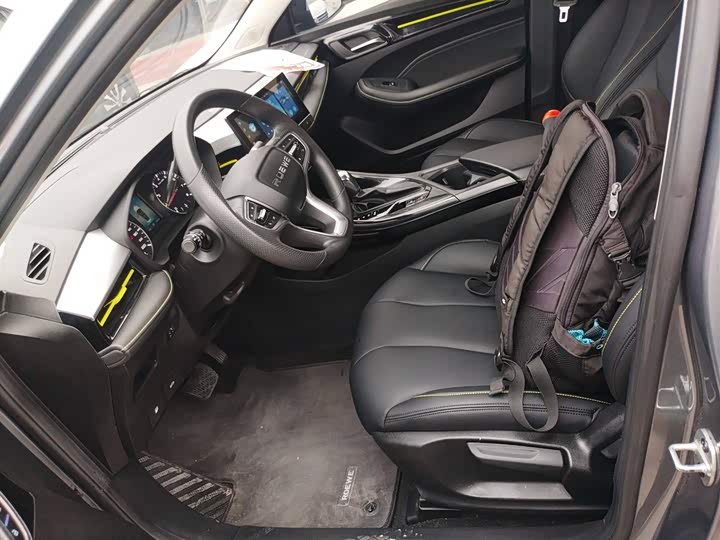 Фото 7 - Roewe i5