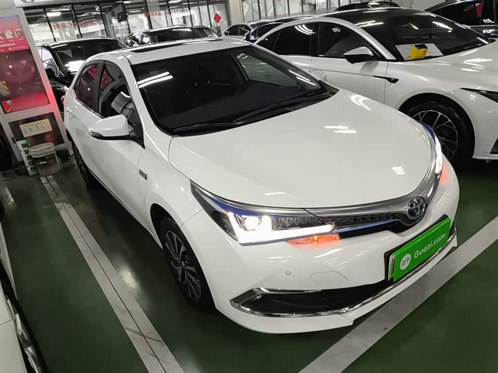 Фото 4 - Toyota Corolla Hybrid