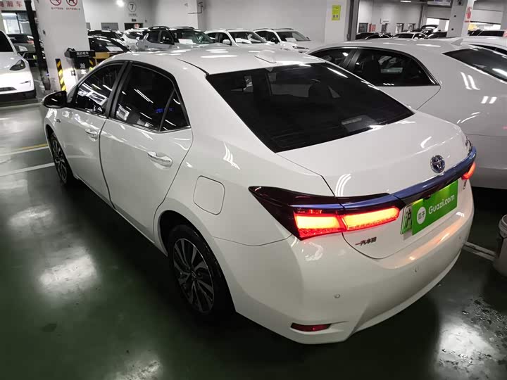 Фото 5 - Toyota Corolla Hybrid