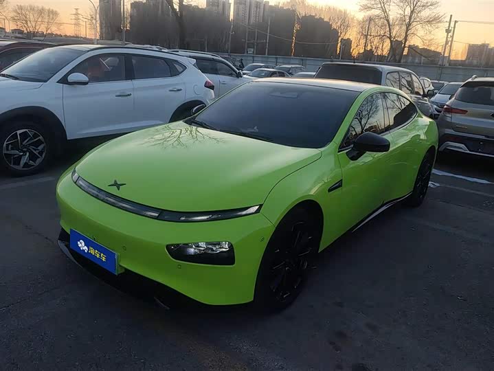 Фото 1 - XPeng P7