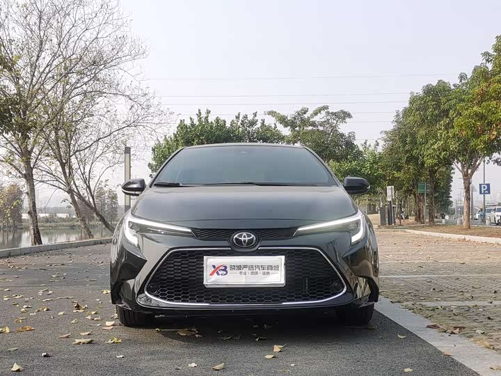 Фото 2 - Toyota Levin