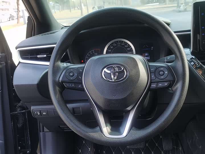 Фото 6 - Toyota Levin