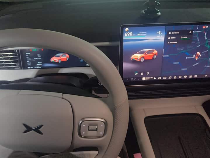 Фото 8 - XPeng G6