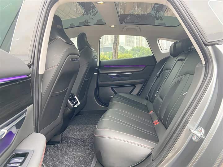 Фото 7 - XPeng P7