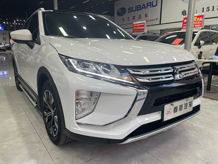 Фото 7 - Mitsubishi Eclipse Cross