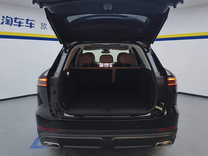 Фото 4 - Chery Tiggo 8L