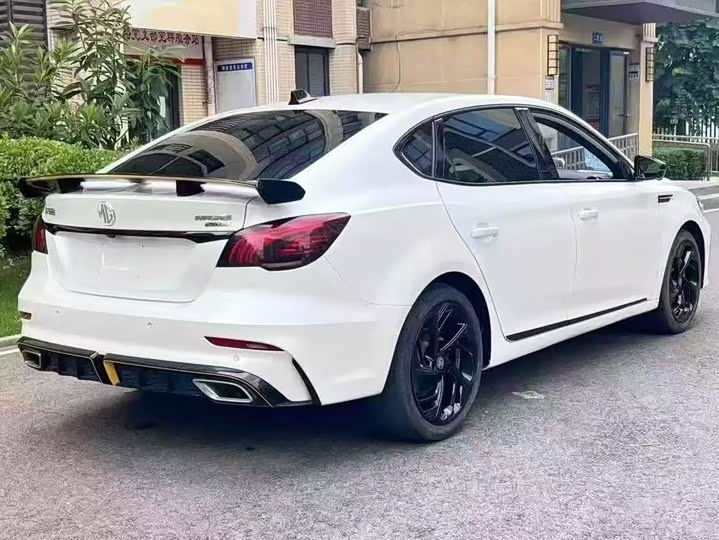 Фото 7 - MG Motor 6