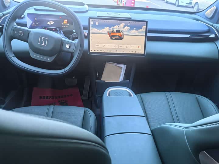 Фото 8 - Zeekr X