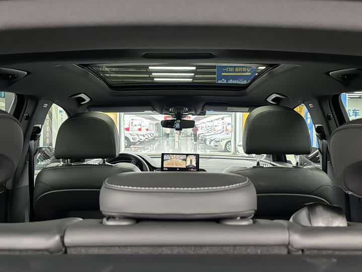 Фото 7 - Audi Q5L Sportback