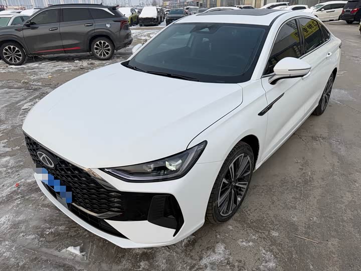 Фото 1 - Chery Arrizo 8 Pro