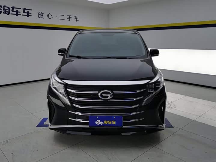 Фото 2 - GAC Trumpchi M8