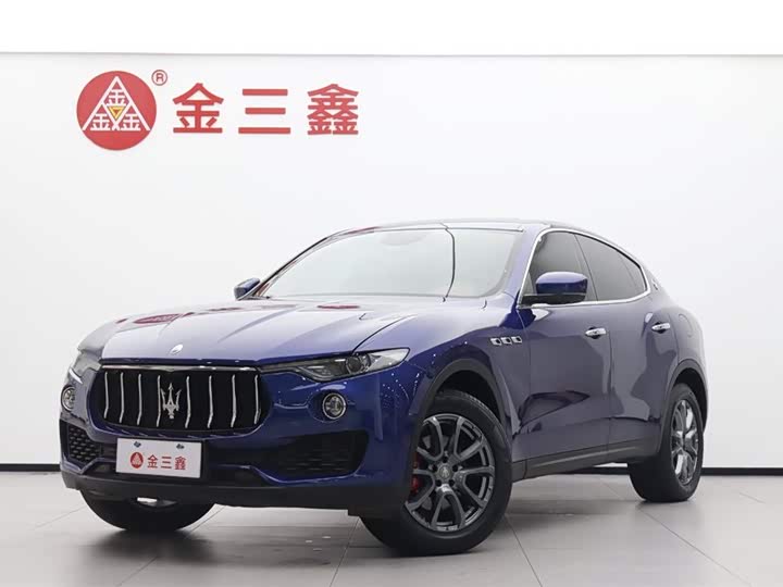 Фото 2 - Maserati Levante