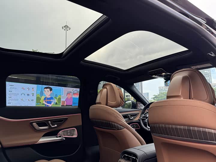 Фото 4 - Mercedes-Benz E-Class