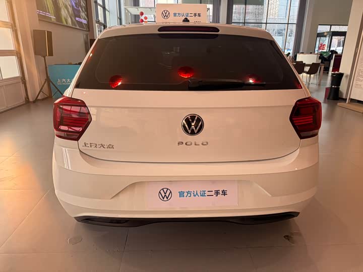 Фото 7 - Volkswagen Polo