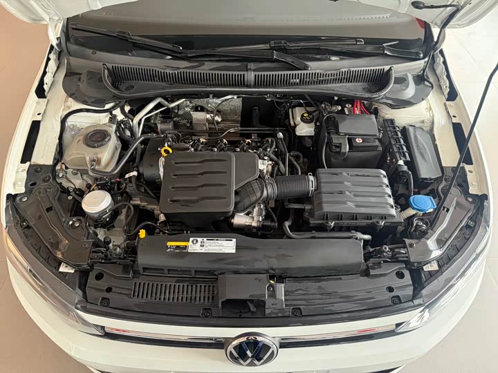 Фото 9 - Volkswagen Polo