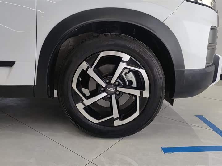 Фото 6 - Chery Jaecoo J7 (Explore 06)