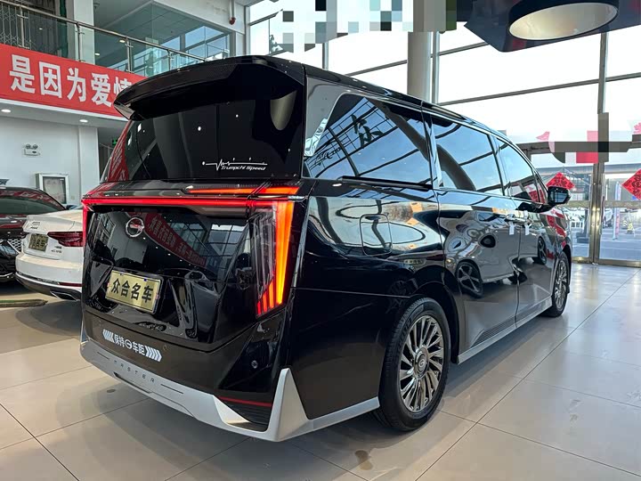 Фото 6 - GAC Trumpchi M8