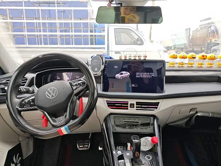 Фото 5 - Volkswagen Tayron X