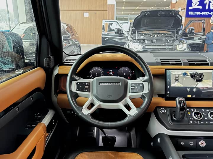 Фото 7 - Land Rover Defender