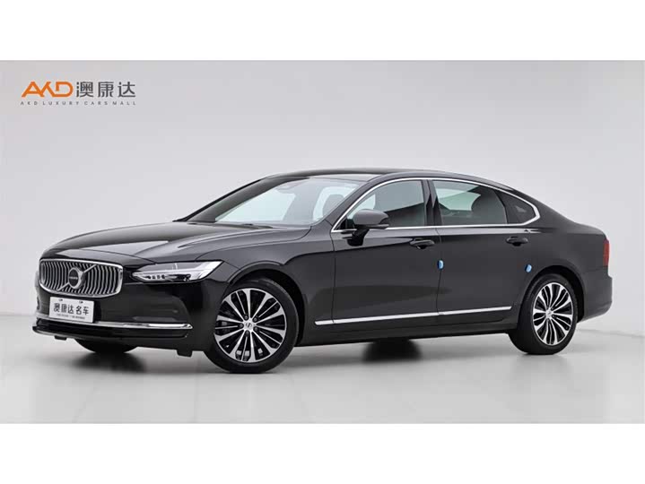 Фото 1 - Volvo S90