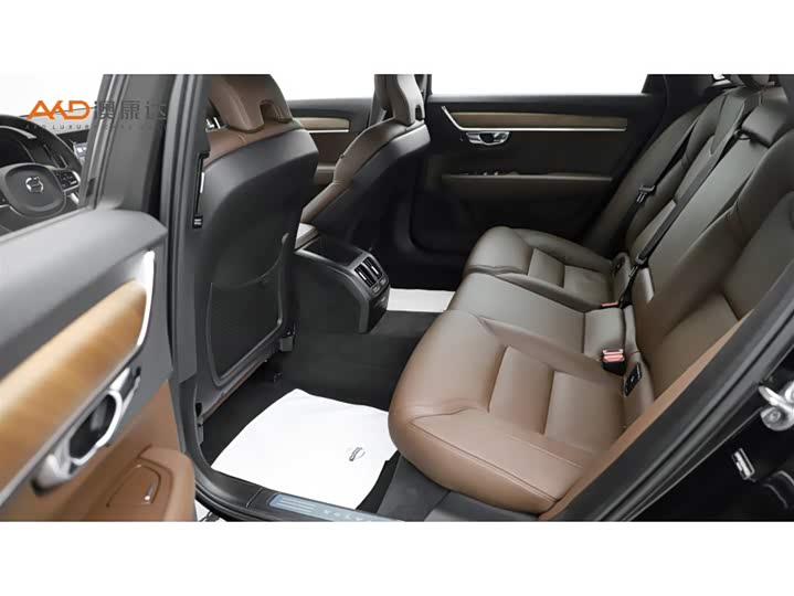 Фото 7 - Volvo S90