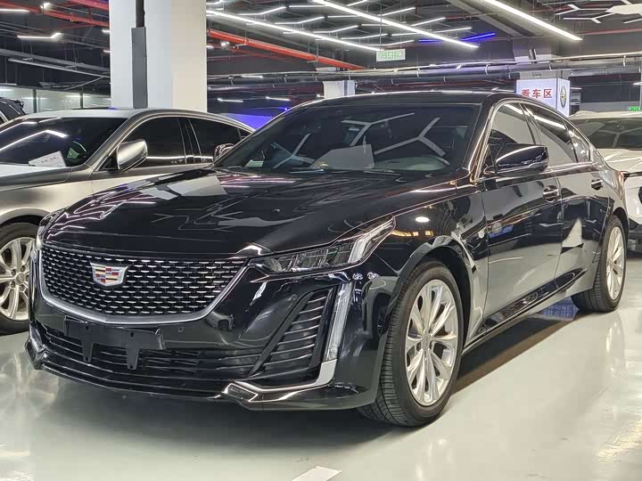 Фото 1 - Cadillac CT5