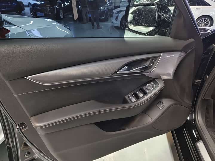 Фото 5 - Cadillac CT5