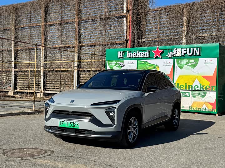 Фото 1 - Nio ES6