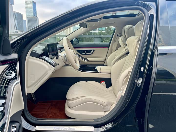 Фото 7 - Mercedes-Benz S-Class