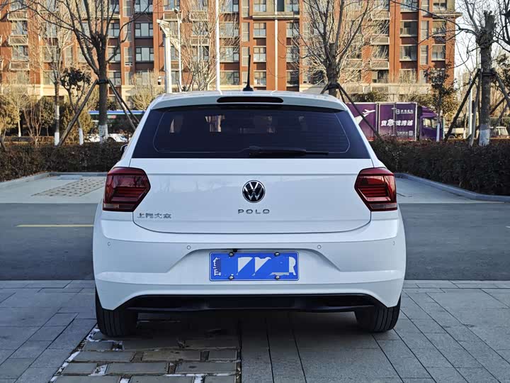Фото 5 - Volkswagen Polo