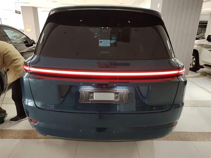 Фото 6 - LiXiang L9