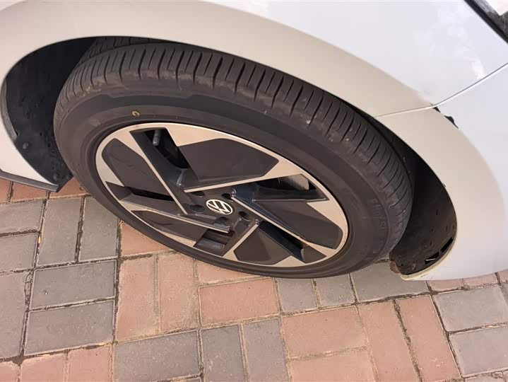 Фото 4 - Volkswagen ID.3