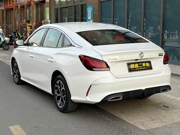 Фото 4 - MG Motor 5