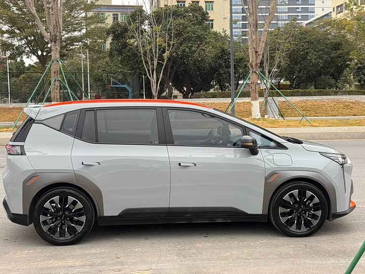 Фото 4 - GAC Aion Y