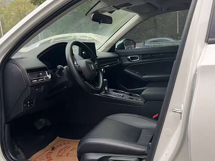 Фото 3 - Honda Civic