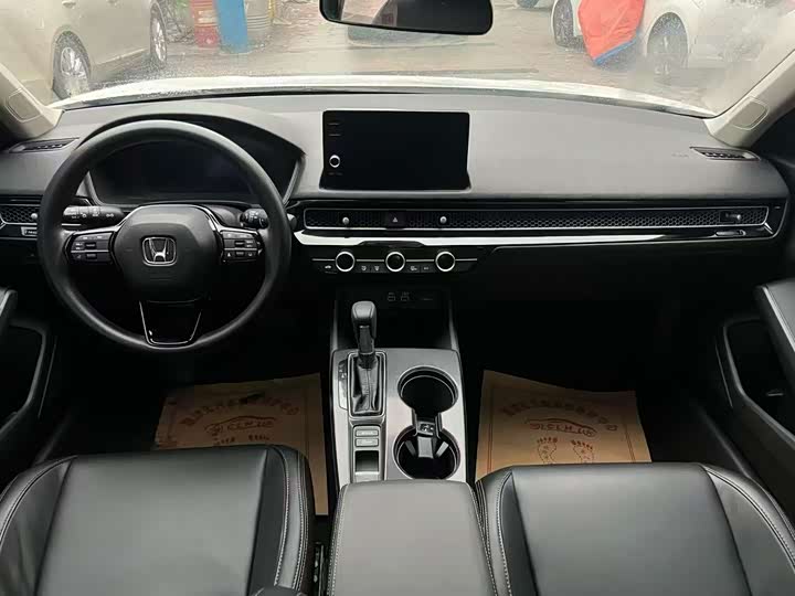 Фото 4 - Honda Civic