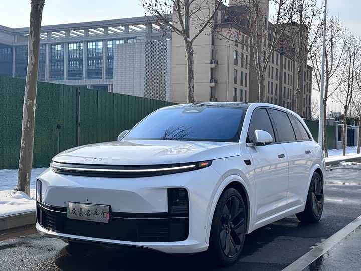 Фото 1 - LiXiang L7